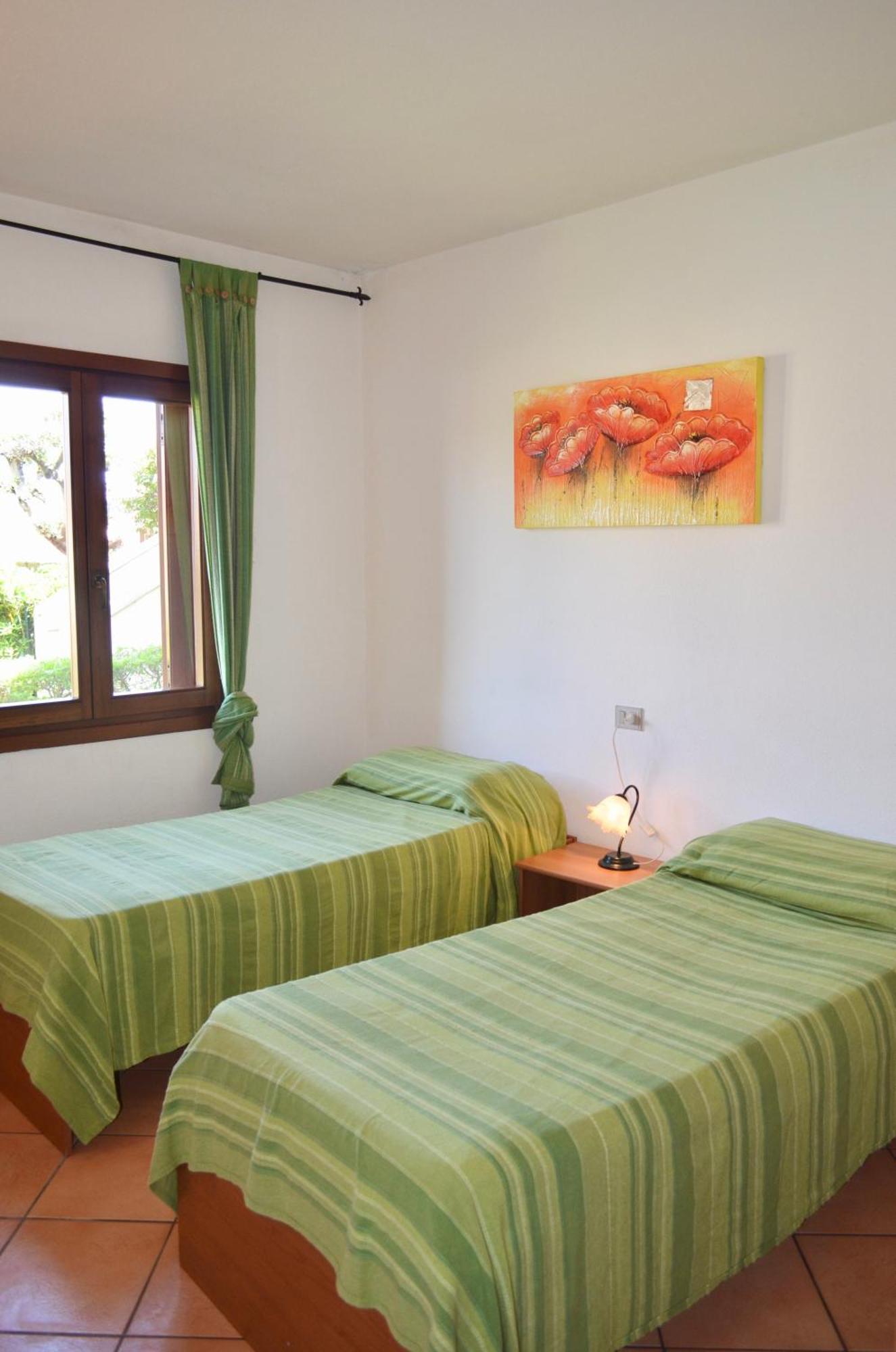 Iss Travel, Ambra Apartments - 800 M From La Cinta Beach San Teodoro  Exterior foto